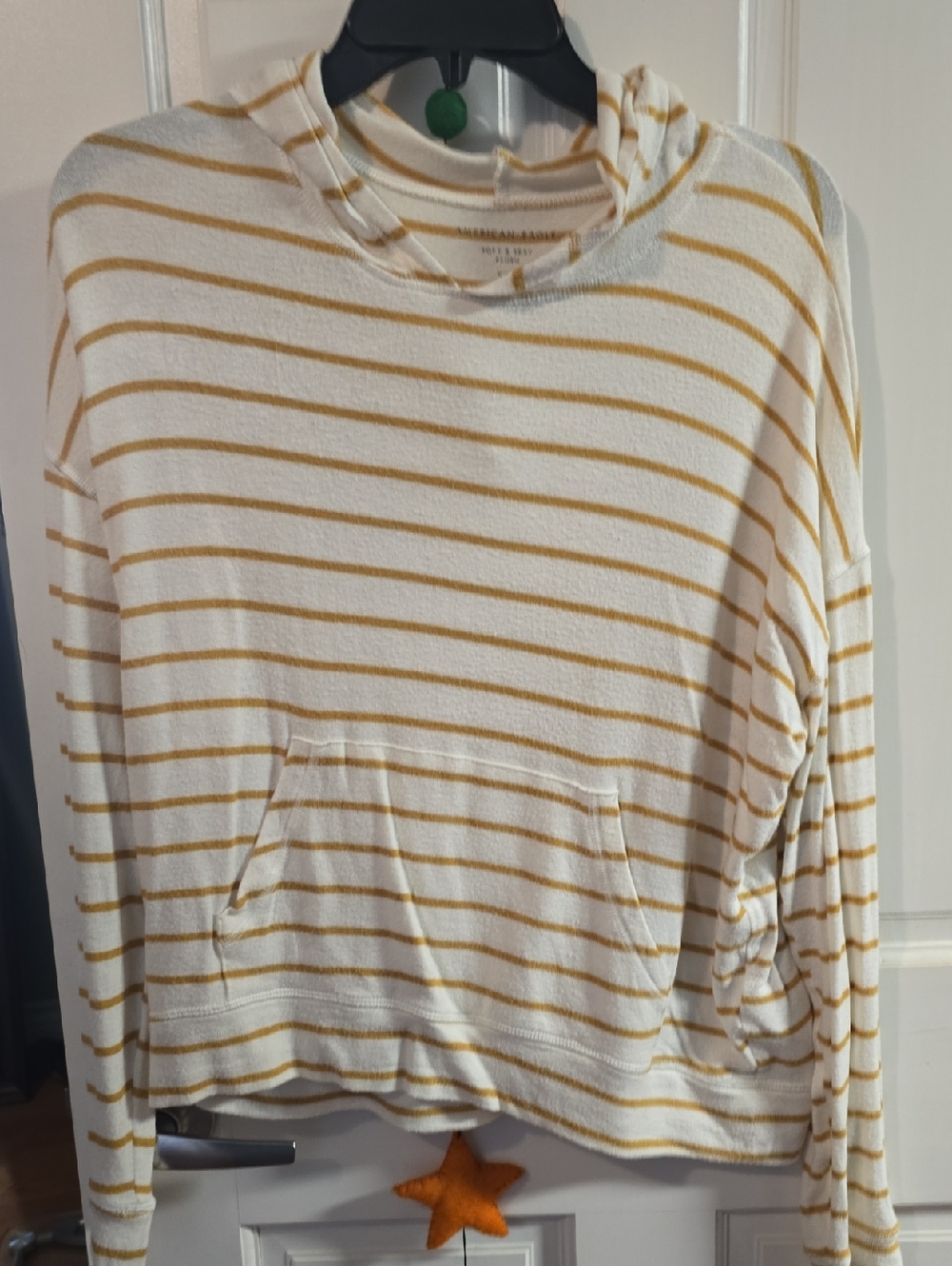 American Eagle Outfitters White and Mustard Striped Hoodie